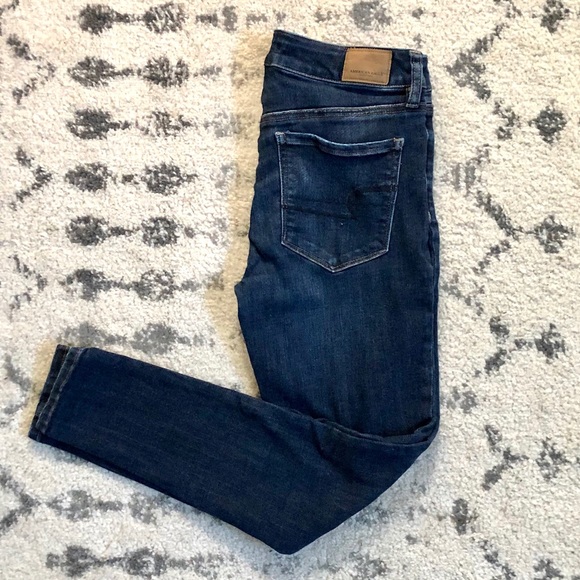 American eagle jeans - size 6 short